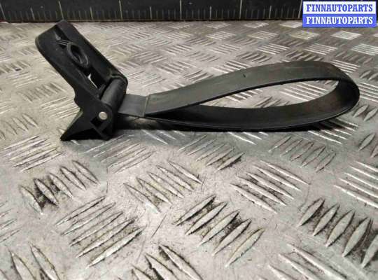 купить Ручка крышки багажника на Opel Vivaro Vivaro A 2001-2014