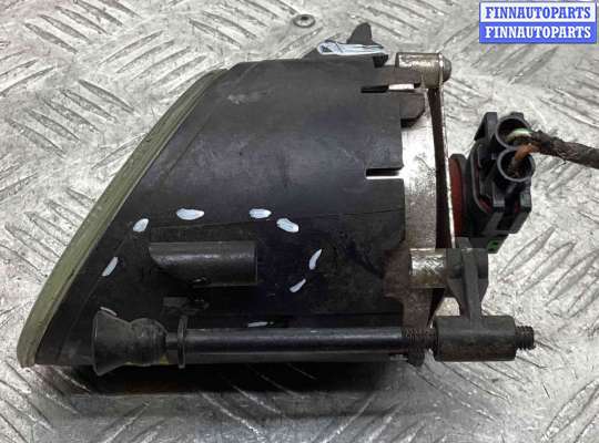 купить Фара противотуманная левая на Audi A4 A4 B6 (8EC, 8E5) 2000-2004