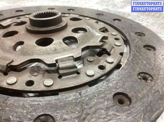 купить Маховик на Volkswagen Passat Passat B6 (3C) 2005-2010