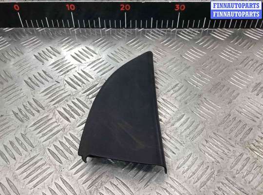 Накладка двери задней левой HN589390 на Hyundai Sonata Sonata IV (EF) 2001-2004 рестайлинг