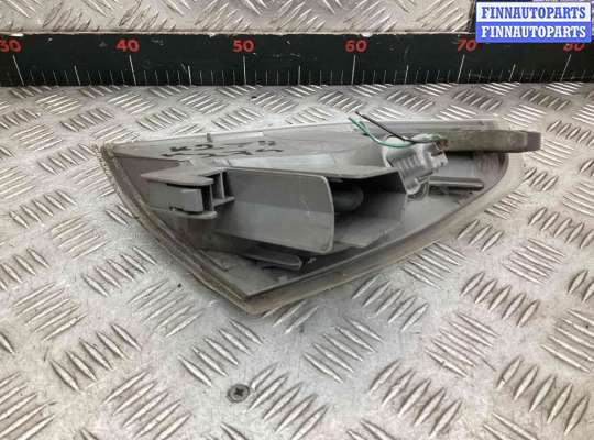 купить Поворотник правый на Nissan X-Trail X-trail (T30) 2001-2004