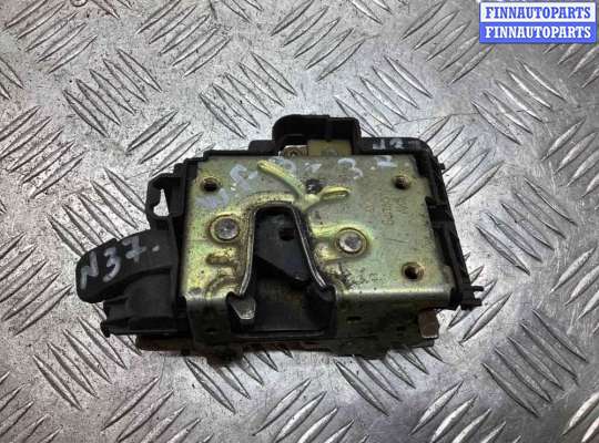 Замок боковой двери на Volkswagen Golf III (1H)