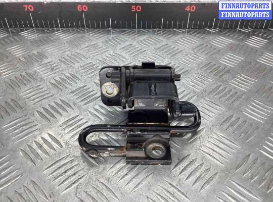 купить Петля двери передней левой на Audi A4 A4 B6 (8EC, 8E5) 2000-2004