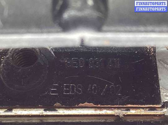 купить Петля двери передней левой на Audi A4 A4 B6 (8EC, 8E5) 2000-2004