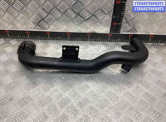 купить Патрубок интеркулера на Volkswagen Passat Passat B5 (3B) 1996-2000