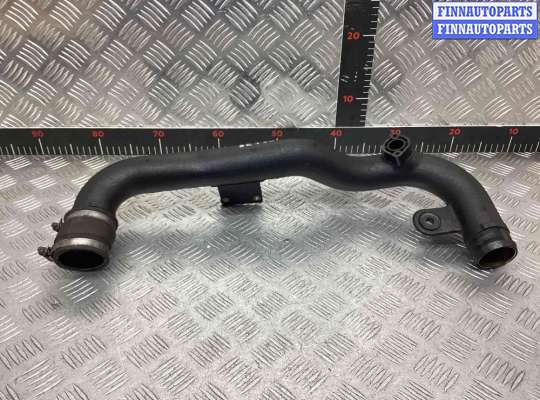 Патрубок интеркулера VG2678074 на Volkswagen Passat Passat B5 (3B) 1996-2000