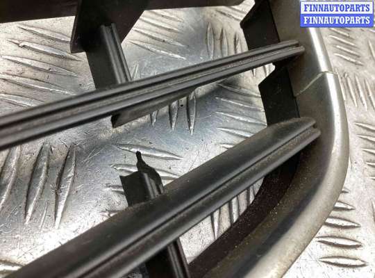 купить Заглушка (решетка) в бампер передний на Volkswagen Passat Passat B6 (3C) 2005-2010