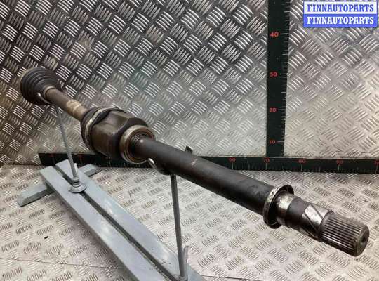 купить Полуось передняя правая (приводной вал, ШРУС) на Renault Scenic Scenic II (JM) 2003-2006