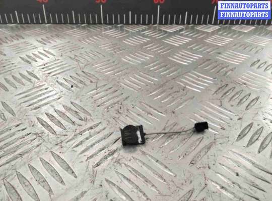 Трос двери передней VG2672354 на Volkswagen Passat Passat B5 (3B) 1996-2000