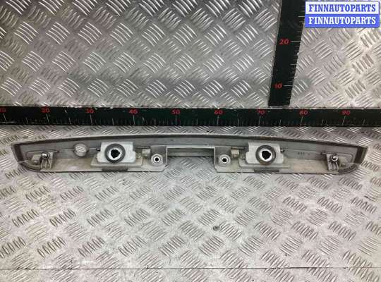 купить Накладка подсветки номера на Kia Sorento Sorento I (JC/BL) 2002-2006