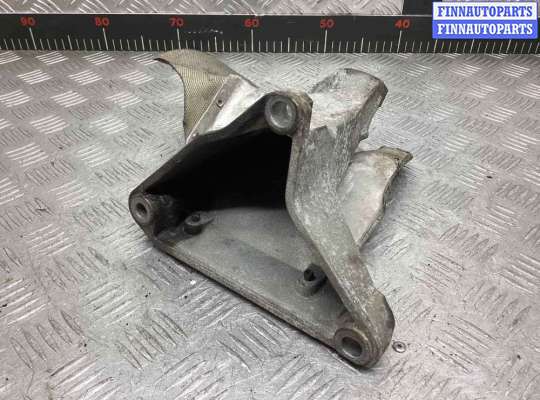 купить Кронштейн двигателя на Volkswagen Passat Passat B5+ (3B) 2000-2005 рестайлинг