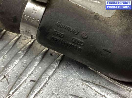 Патрубок (трубка, шланг) на Audi A6 (C5)