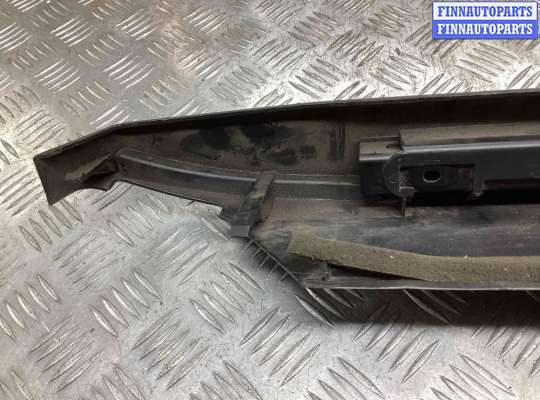 купить Направляющая шторки багажника (салазки) на Opel Vectra Vectra B 1995-1999