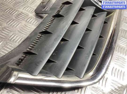 купить Решетка радиатора на Volkswagen Touran I (1T) 2003-2006
