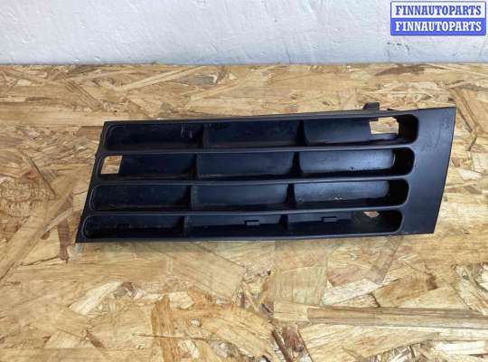 купить Заглушка (решетка) в бампер передний на Audi A4 A4 B5 (8D) 1999-2001 рестайлинг