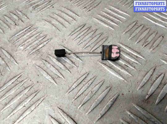 купить Трос двери передней на Volkswagen Golf Golf IV (1J) 1997-2004