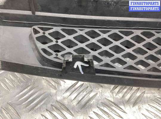 купить Решетка радиатора на Ford Fiesta Fiesta V 2001-2008