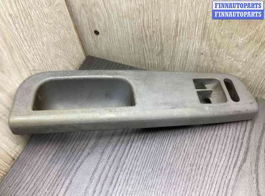 Ручка внутренняя передняя левая VG2445259 на Volkswagen Passat Passat B5 (3B) 1996-2000