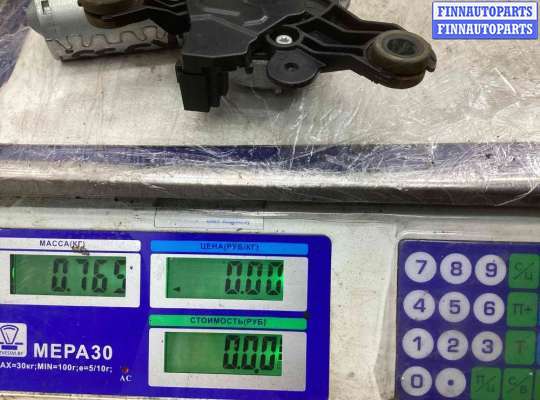 купить Моторчик заднего стеклоочистителя (дворника) на Dacia Sandero Sandero II (B52) 2013-2020