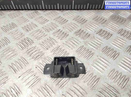 Направляющая крышки багажника VG2732079 на Volkswagen Sharan Sharan I (7M) 2003-2010 2-й рестайлинг