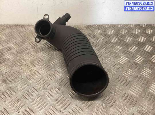 купить Патрубок турбины на Volkswagen Passat Passat B5+ (3B) 2000-2005 рестайлинг