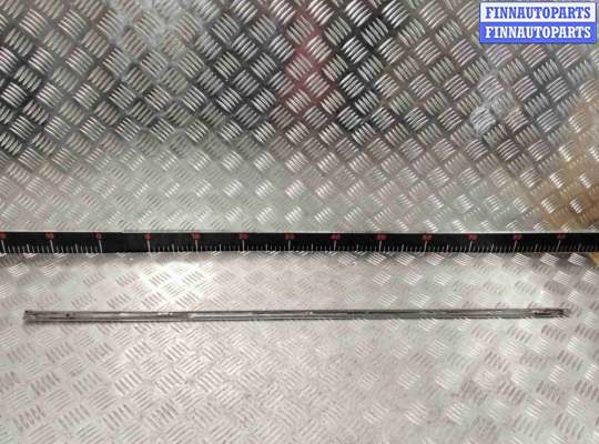 купить Молдинг двери передней левой на Volkswagen Passat Passat B6 (3C) 2005-2010