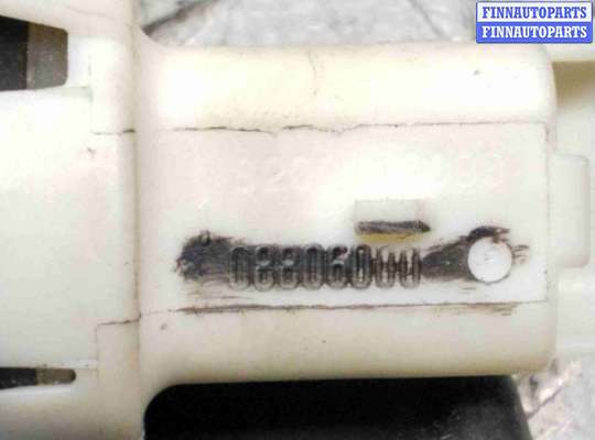 купить Кнопка открытия багажника на Renault Scenic Scenic II (JM) 2003-2006