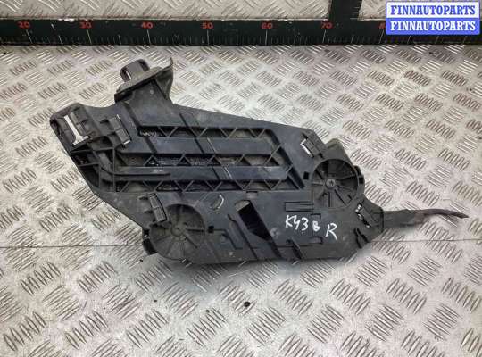 купить Крепление фары правой на Skoda Octavia Octavia A5 (1Z) 2008-2013 рестайлинг