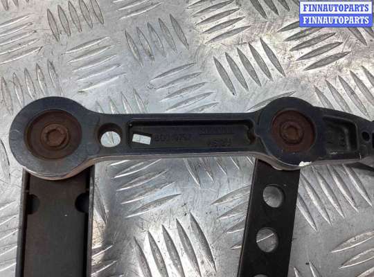 купить Щеткодержатель (поводок стеклоочистителя, дворник) на Renault Scenic Scenic II (JM) 2006-2009 рестайлинг