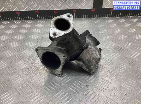 Клапан рециркуляции газов (EGR) на Volkswagen Passat B6 (3C)