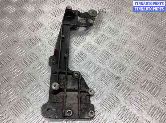 купить Кронштейн двигателя на Volkswagen Passat Passat B6 (3C) 2005-2010