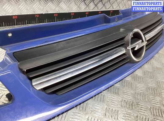 купить Решетка радиатора на Opel Vivaro Vivaro A 2001-2014