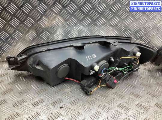 Фара передняя на Opel Vectra B