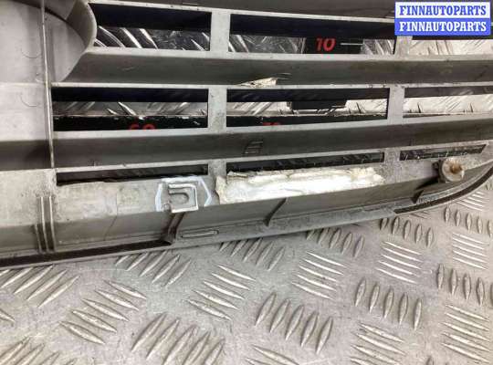 купить Решетка радиатора на Kia Carnival Carnival I (GQ) 1998-2006