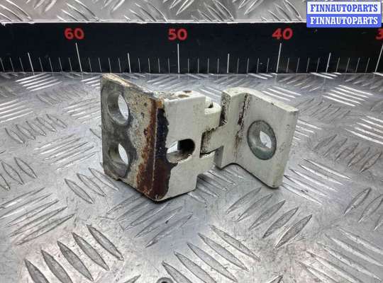 купить Петля двери передней правой на Volkswagen Transporter Transporter T4 (7D) 1997-2003 рестайлинг