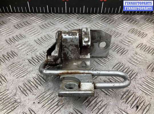 купить Петля двери передней правой на Volkswagen Passat Passat B6 (3C) 2005-2010