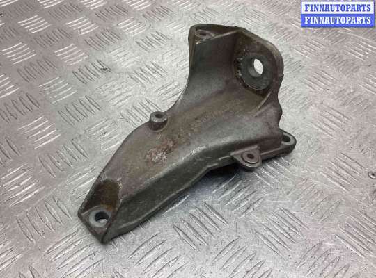 Кронштейн КПП AU1735384 на Audi A6 A6 C5 (4B) 1997-2001