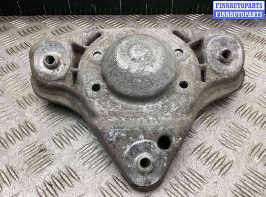 Купить Опора амортизатора верхняя (чашка) на Audi A6 A6 C5 (4B) 2001-2004 рестайлинг Опора амортизатора верхняя (чашка) AU1650319 на Audi A6 A6 C5 (4B) 2001-2004 рестайлинг