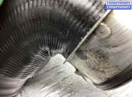 Патрубок (трубка, шланг) на Audi A4 (8E/8H, B6)