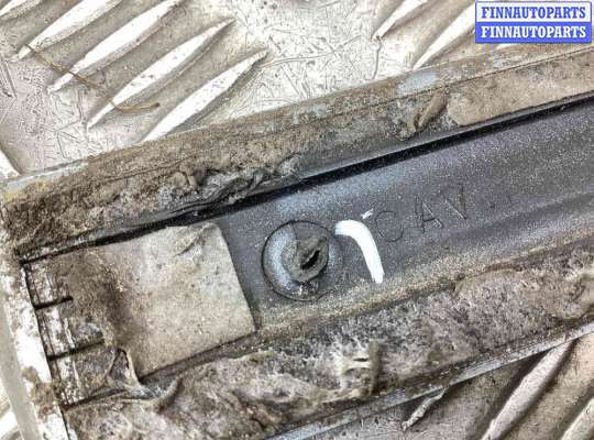 купить Молдинг двери передней левой на Audi A4 A4 B7 (8EC, 8ED) 2004-2008
