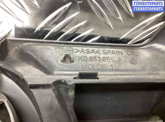 купить Решетка радиатора на Volkswagen Golf V (1K) 2004-2009