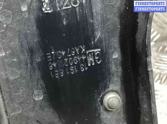 Панель передняя (телевизор) на Opel Corsa D