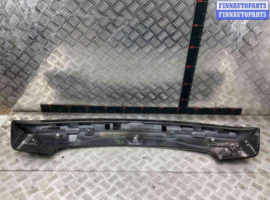купить Накладка двери (крышки) багажника на Toyota Avensis Avensis III (T270) 2008-2015