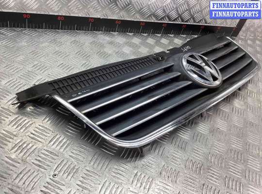 купить Решетка радиатора на Volkswagen Passat Passat B5+ (3B) 2000-2005 рестайлинг