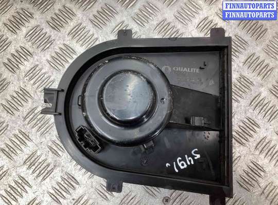 Мотор отопителя на Volkswagen Golf IV (1J)