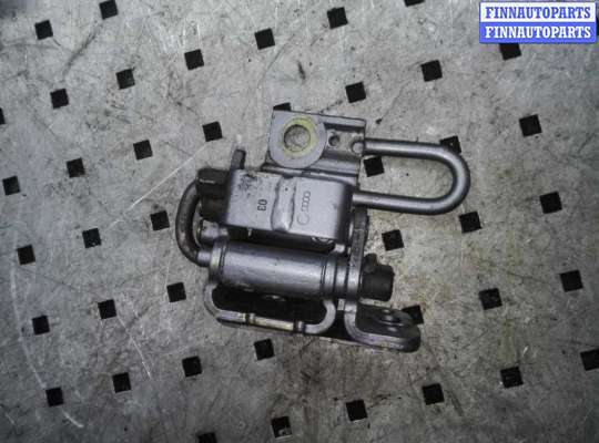 купить Петля двери передней левой на Audi A4 A4 B7 (8EC, 8ED) 2004-2008