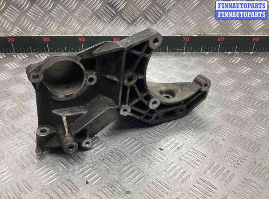 купить Кронштейн компрессора кондиционера на Opel Omega Omega B 1994-1999