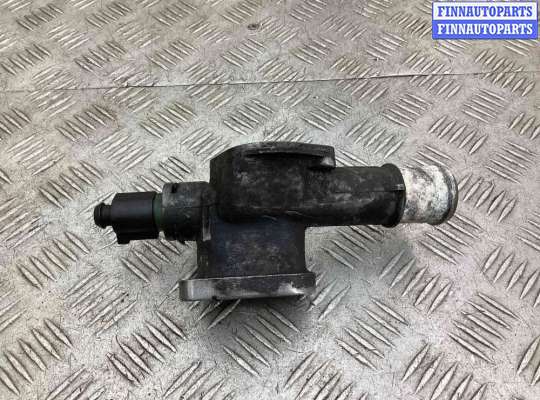 Фланец (тройник) системы охлаждения на Volkswagen Golf IV (1J)