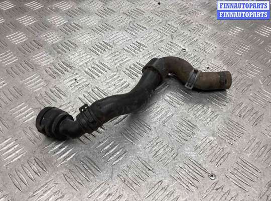 купить Патрубок отопителя (печки) на Volkswagen Golf Golf IV (1J) 1997-2004