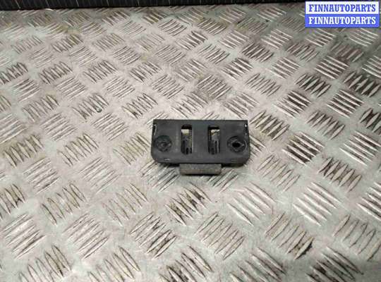 купить Ограничитель открывания двери на Renault Trafic Trafic II 2001-2014